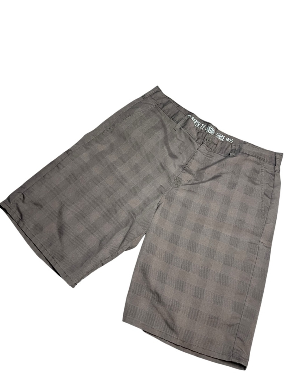 Dickies Men's Brown Plaid Flat Front Shorts - Picture 3 of 6